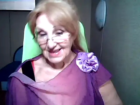 Margo Sweety online show from March 18, 2025, 1:42 pm