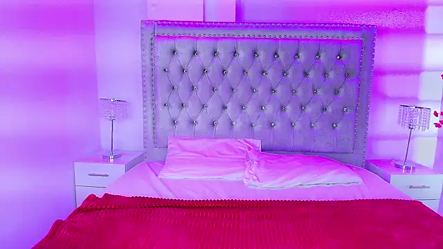 Lia adamsss online show from September 24, 2025, 3:43 am