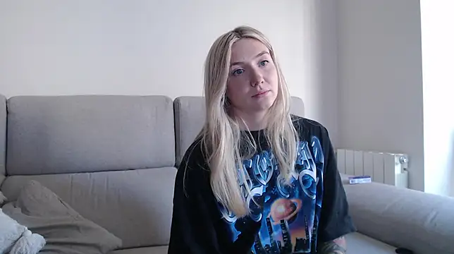Snapshot of tattoobbgirl chatting on September 12, 2025, 11:10 am tattoobbgirl online show from September 12, 2025, 11:10 am