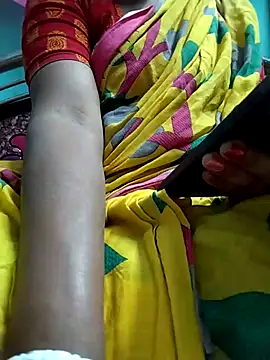 Sonajimo121994 online show from February 5, 2026, 4:44 pm