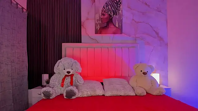 peachandtyron  online show from November 10, 2025, 3:38 am