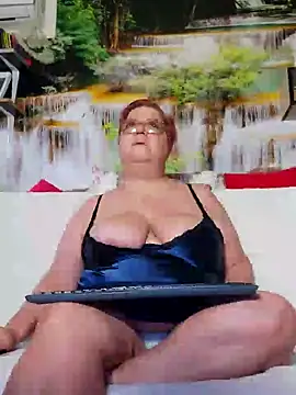 QueenPammy1 online show from February 4, 2025, 6:14 am