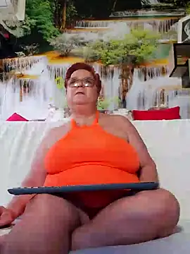 QueenPammy1 online show from February 5, 2025, 7:07 am