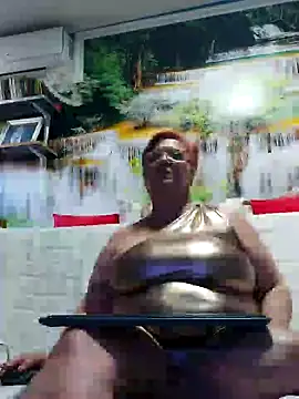 QueenPammy1 online show from February 9, 2025, 9:47 am