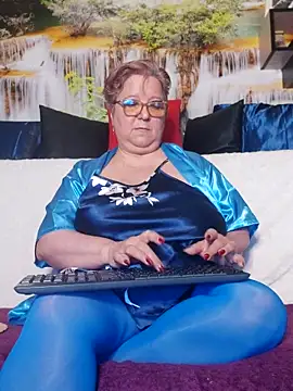 QueenPammy1 online show from February 18, 2026, 8:21 am