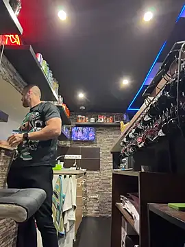 trainwithme online show from May 5, 2026, 11:18 am