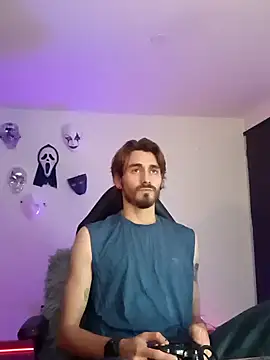 Snapshot of Aaron_malikk chatting on November 24, 2025, 11:48 pm Aaron malikk online show from November 24, 2025, 11:48 pm