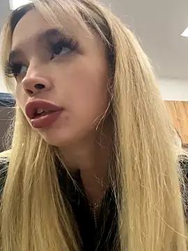 katyevance online show from November 24, 2025, 5:01 pm