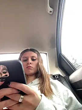 Snapshot of aliisonn__parker26 chatting on March 22, 2025, 2:36 pm aliisonn parker26 online show from March 22, 2025, 2:36 pm