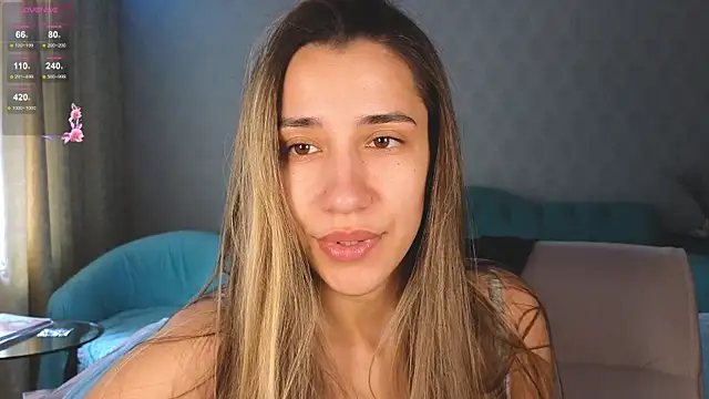 hot ass 18 online show from May 6, 2026, 3:13 am