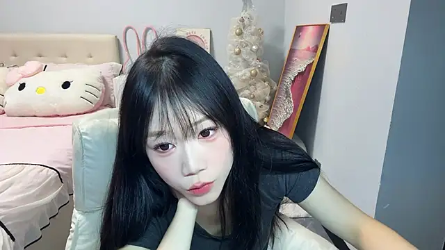 suyaoyao-x online show from May 29, 2026, 2:15 pm