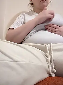 Snapshot of ShereeJenkins chatting on January 19, 2026, 9:57 am ShereeJenkins online show from January 19, 2026, 9:57 am