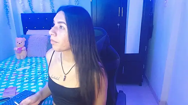 Snapshot of Lyaa_Cute chatting on February 25, 2026, 3:05 am Lyaa Cute online show from February 25, 2026, 3:05 am