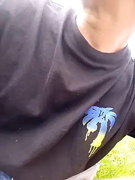 colombianogolosovergon online show from October 26, 2025, 8:48 pm