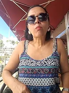 Amadamilf1980 online show from February 4, 2026, 3:18 pm