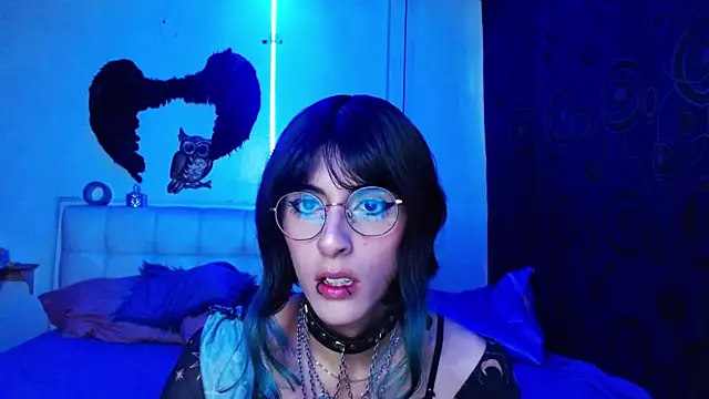 goth minerva online show from September 10, 2025, 1:44 pm