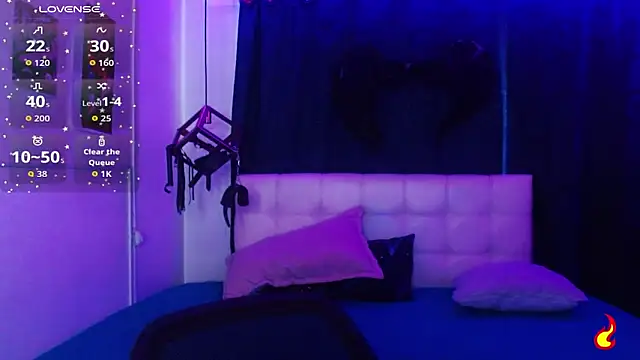 goth minerva online show from November 5, 2025, 1:22 pm