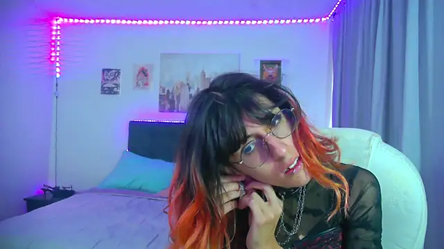 goth minerva online show from May 13, 2026, 1:41 pm