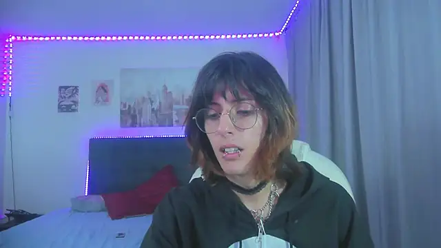 goth minerva online show from July 17, 2026, 1:29 pm