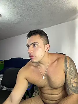 Snapshot of LucasJewely chatting on October 5, 2025, 4:05 pm LucasJewely online show from October 5, 2025, 4:05 pm