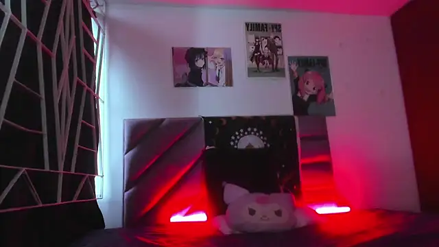 KARINNA  RAVEN online show from November 25, 2025, 9:37 pm