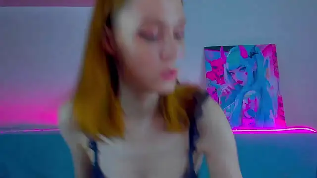 Gina lovelyy online show from September 27, 2025, 11:15 am