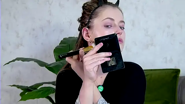 Snapshot of AshleyD_ chatting on October 3, 2025, 3:03 am AshleyD online show from October 3, 2025, 3:03 am