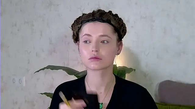 Snapshot of AshleyD_ chatting on October 13, 2025, 2:44 am AshleyD online show from October 13, 2025, 2:44 am