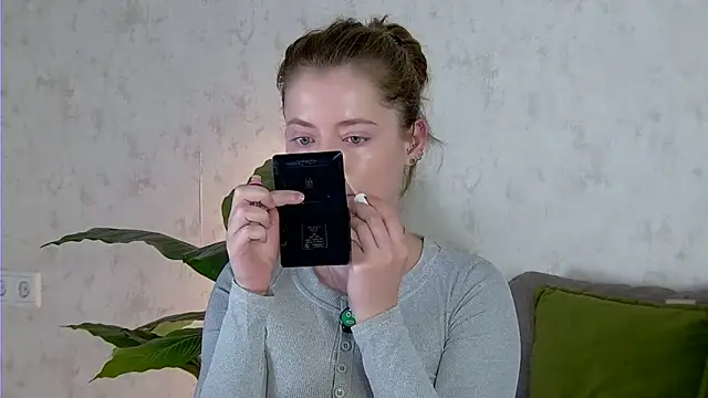 Snapshot of AshleyD_ chatting on October 25, 2025, 3:14 am AshleyD online show from October 25, 2025, 3:14 am