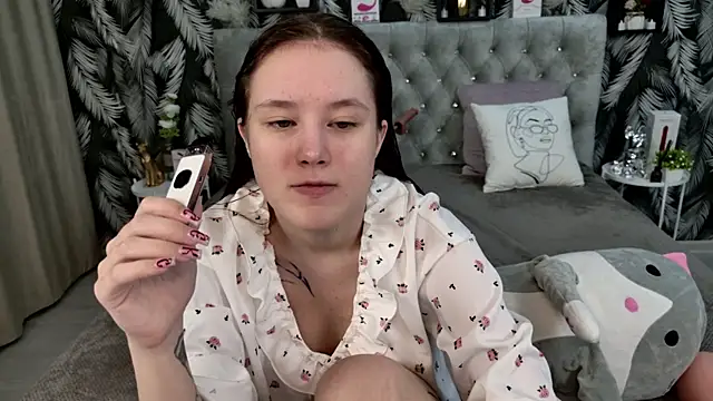 CarolineTenders online show from January 18, 2026, 1:09 am