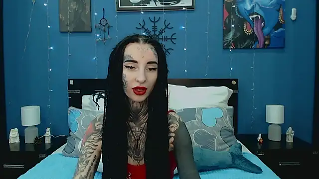 Velvetbat online show from June 17, 2026, 7:33 am