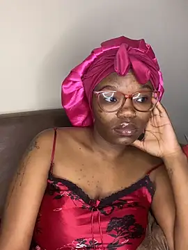 Snapshot of YummyMelanin117 chatting on March 2, 2026, 9:10 pm YummyMelanin117 online show from March 2, 2026, 9:10 pm