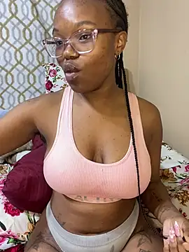 YummyMelanin117 online show from June 22, 2026, 3:25 am