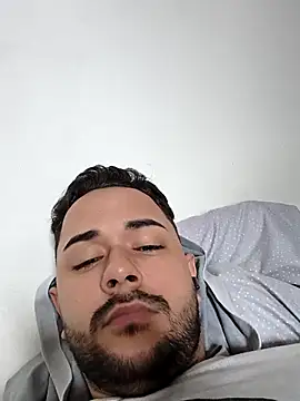 Snapshot of jesusrbc98 chatting on November 16, 2025, 3:17 pm jesusrbc98 online show from November 16, 2025, 3:17 pm