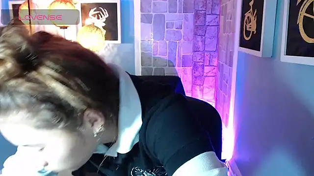 Snapshot of Fiorellaa_delsd chatting on September 15, 2025, 3:12 pm Fiorellaa delsd online show from September 15, 2025, 3:12 pm