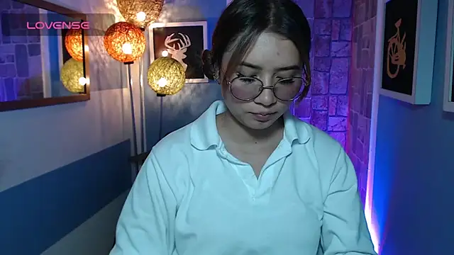 Snapshot of Fiorellaa_delsd chatting on September 24, 2025, 3:15 pm Fiorellaa delsd online show from September 24, 2025, 3:15 pm