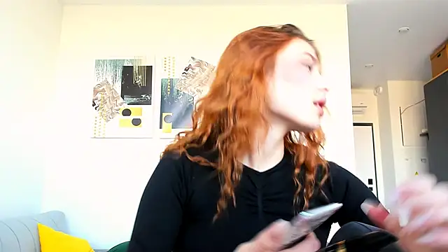 AngelaSwan online show from March 20, 2025, 8:53 am
