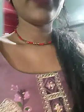 Eshwari Chopra online show from May 4, 2026, 2:18 am