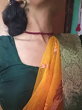 Eshna Dabral online show from October 19, 2025, 1:45 pm