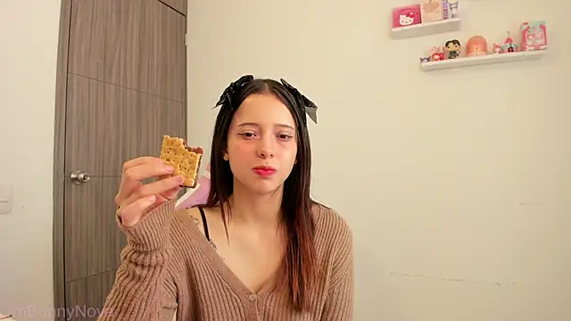ImBunnyNova online show from July 9, 2026, 2:21 pm