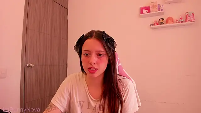 ImBunnyNova online show from July 14, 2026, 3:29 pm
