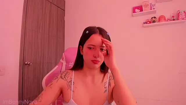 ImBunnyNova online show from July 30, 2026, 4:06 pm