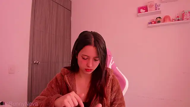 ImBunnyNova online show from August 6, 2026, 2:19 pm