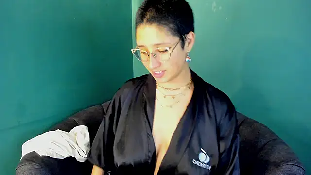 Elaine87  online show from October 14, 2025, 8:15 am