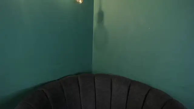 Snapshot of Elaine87_ chatting on October 18, 2025, 8:53 pm Elaine87 online show from October 18, 2025, 8:53 pm