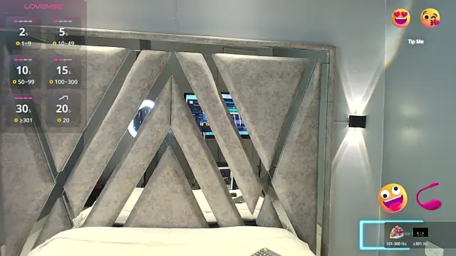 Snapshot of Elaine87_ chatting on November 10, 2025, 9:36 pm Elaine87 online show from November 10, 2025, 9:36 pm