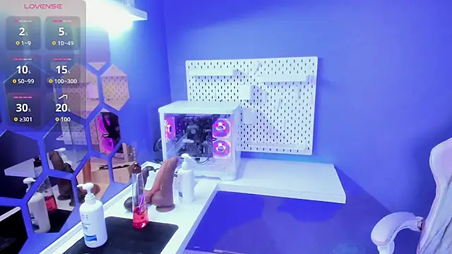 Snapshot of Elaine87_ chatting on November 21, 2025, 6:39 pm Elaine87 online show from November 21, 2025, 6:39 pm