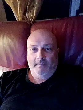 Alexis Bull online show from May 2, 2026, 11:10 pm