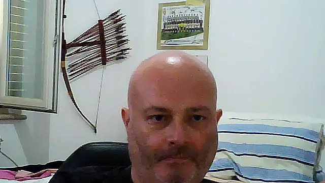 Alexis Bull online show from June 12, 2026, 10:36 am