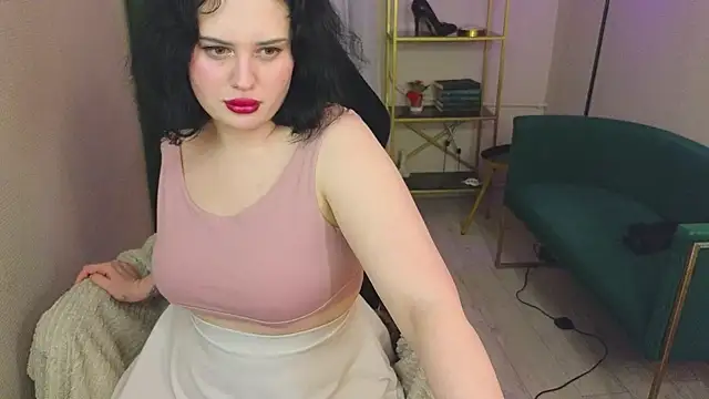 Lucy Cherie online show from March 21, 2025, 7:57 pm